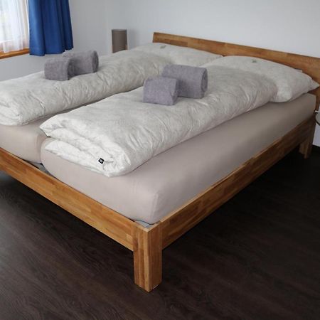 Ferienwohnung Fuer 5 Personen In Cumpadials, Inmitten Der Surselva Sumvitg Eksteriør billede
