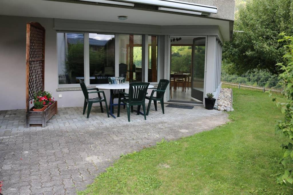 Ferienwohnung Fuer 5 Personen In Cumpadials, Inmitten Der Surselva Sumvitg Eksteriør billede